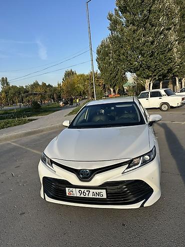 drive: Toyota Camry: 2019 г., 2.5 л, Автомат, Гибрид, Седан — 4