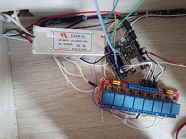 12v 220v: Wi‑Fi ilə idarə olunan 8 kanallı röle modulu dəsti Tərkib: - 8 — 1