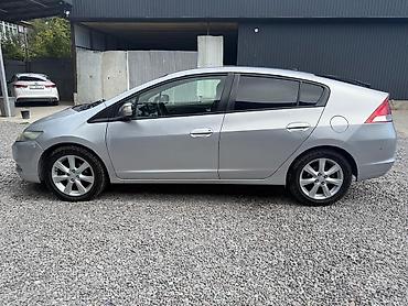 авторынок унаа: Honda Insight: 2010 г., 1.3 л, Вариатор, Гибрид, Хетчбек — 2