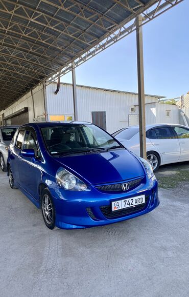 Honda: Honda Fit: 2004 г., 1.3 л, Вариатор, Бензин, Хэтчбэк