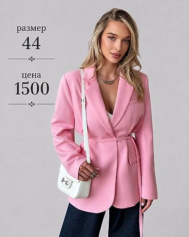 Пиджаки, жакеты: ПИДЖАКИ И КОСТЮМЫ ЖЕНСКИЕ НОВЫЕ Самовывоз с примеркой с 8 мкр или ТЭЦ — 1