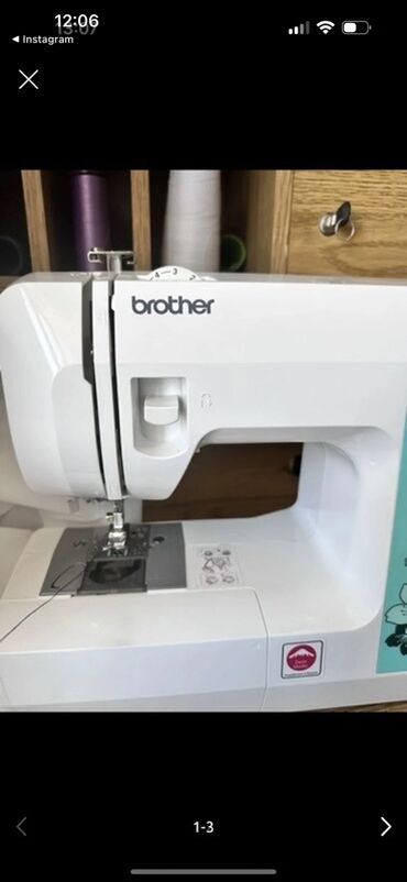 прямо строчки: Тигүүчү машина Brother, Электромеханикалык, Жарым автоматтык