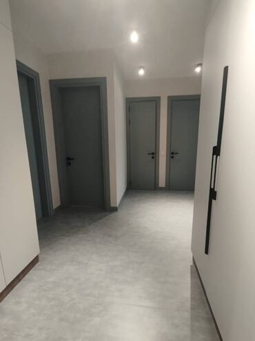 2 комнатная квартира в баку вторичное жилье: Bakı, 3 otaqlı, Köhnə tikili, m. Əhmədli, 82 kv. m