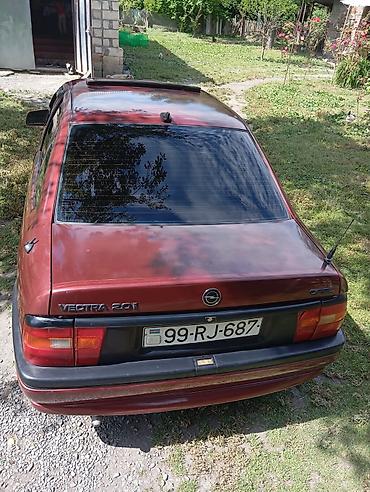 Opel: Opel Vectra: 2 l | Sedan — 2