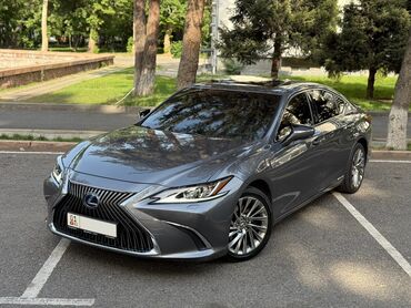 Lexus: Lexus ES: 2019 г., 2.5 л, Вариатор, Гибрид, Седан