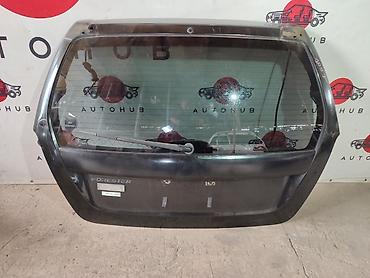 ej 20: Крышка багажника Subaru, 2004 г., Б/у, Оригинал — 1