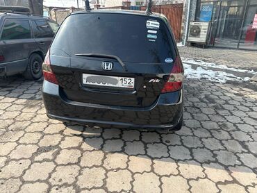 россия авто: Honda Fit: 2003 г., 1.3 л, Автомат, Бензин, Универсал