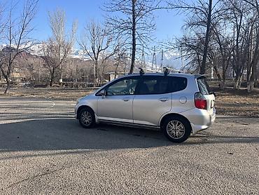 fit 2012: Honda Fit: 2006 г., 1.5 л, Вариатор, Бензин, Хэтчбэк — 3
