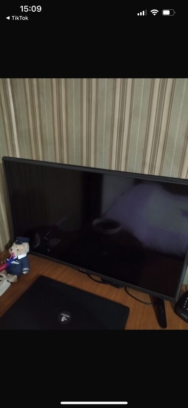 notebook ekran qiymetleri: İşlənmiş Televizor LG 82" Ünvandan götürmə