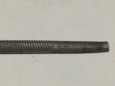 Ostali uređaji: Turpija poluokrugla 4x2mm, duzine 130mm (2146) Turpija poluokrugla x — 6