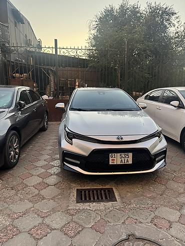 corolla 2016: Toyota Corolla: 2021 г., 1.8 л, Автомат, Гибрид, Седан — 1