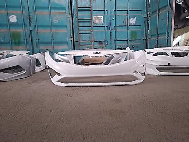Передний бампер KIA (белый, окрашенный). Описание: - Оригинальная