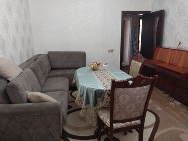 Qonaq otağı dəstləri: Masa və oturacaqlar — 2