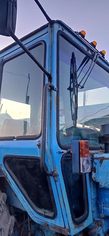 Traktorlar: Kənd təsərrüfatı üçün universal təkərli traktor - Rəng: mavi, geniş — 27