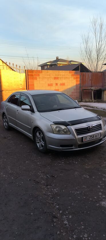 Toyota: Toyota Avensis: 2004 г., 2 л, Типтроник, Бензин, Седан