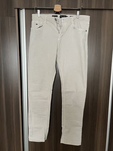 мужское пальто черное: Мужские брюки, L (EU 40), Massimo Dutti, Б/у, цвет - Бежевый, Самовывоз