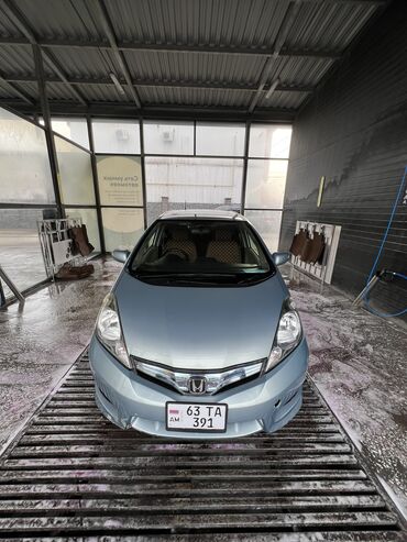 runx alex: Honda Fit: 2012 г., 1.3 л, Автомат, Бензин, Универсал