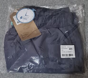 Altınyıldız firmasından dəniz şortu. Etiketli, təzə, bağlı paketdədir