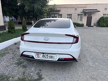 Продажа авто: Hyundai Sonata: 2022 г., 2 л, Автомат, Газ, Седан — 3