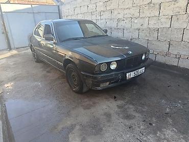 bmw e34 3 2: BMW 520: 1991 г., 2 л, Механика, Бензин, Седан — 2