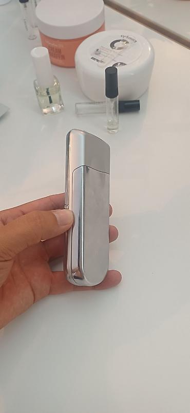 телефон 8800: Nokia 1 Plus, Б/у, < 2 ГБ, цвет - Серебристый, 1 SIM — 2