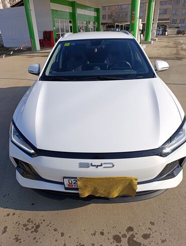 BYD: BYD E2: 2025 г., Автомат, Электромобиль, Хэтчбэк — 1