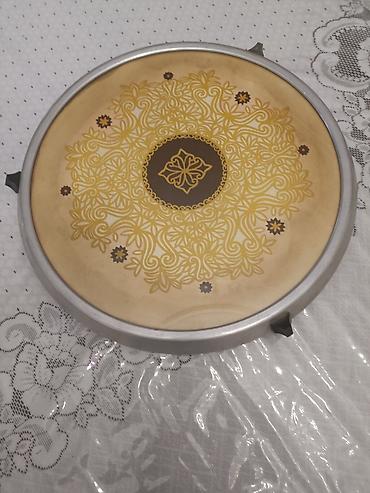 bagema qablar: Tort və şiriniyyat qabı, rəng - Gümüşü, SSRİ — 1