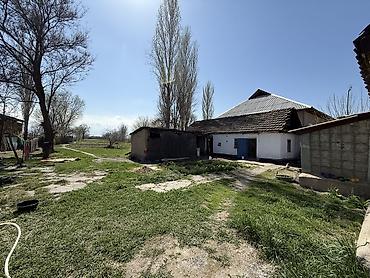 Продажа коттеджей и домов: Продается дом. г.Кара-Балта(в с.Вознесеновка). Дом состоит из — 12