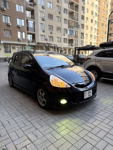 Honda: Honda Fit: 2003 г., 1.5 л, Вариатор, Бензин, Хэтчбэк — 1