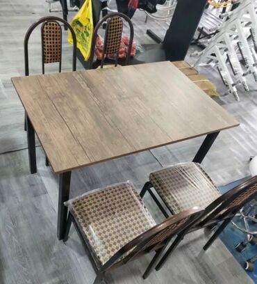 Masa və oturacaq dəstləri: Mətbəx üçün, Yeni, Açılmayan, Dördbucaq masa, 4 stul — 6