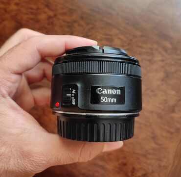 Obyektivlər və filtrləri: Canon 50mm F 1.8 Stm hem munasib hem universal lensdir .Butun