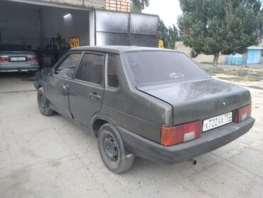 шины размер 13: ВАЗ (ЛАДА) 21099: 2004 г., 1.5 л, Механика, Бензин, Седан