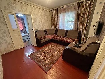 Үйлөрдү сатуу: 5 жана андан көп, 120 м², 547 соток, Токмок, Менчик ээси — 3