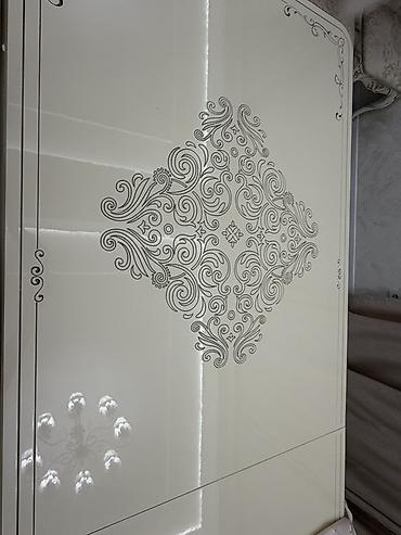 Столы для зала: Роскошный обеденный стол в классическом стиле. - Форма: прямоугольная — 11