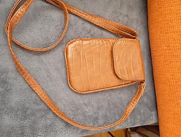 Putni koferi i torbe: Set torbi i tašni – više modela - Elegantna crna tašnica sa metalnim — 11