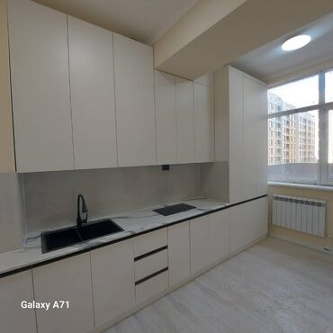 срочно продаю квартиру аламедин базар: 1 бөлмө, 33 кв. м, Элитка, 3 кабат, Дизайнердик ремонт