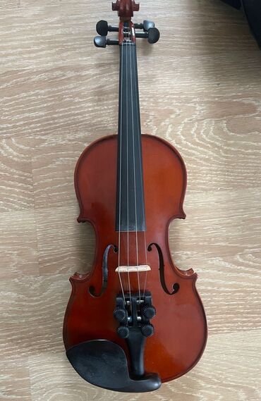 мостик для скрипки: Продаю скрипку, размер 2/4, лакированная, отличное состояние