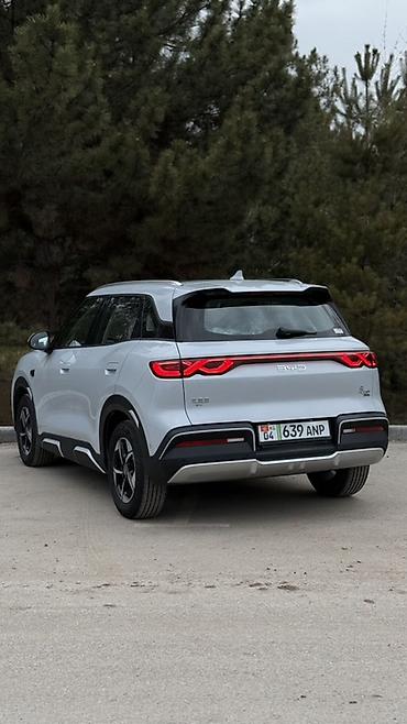 BYD: BYD Yuan Up: 2025 г., Автомат, Электромобиль, Кроссовер — 7