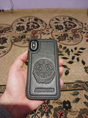 Apple iPhone: IPhone X, 256 GB, Simsiz şarj, Face ID — 7