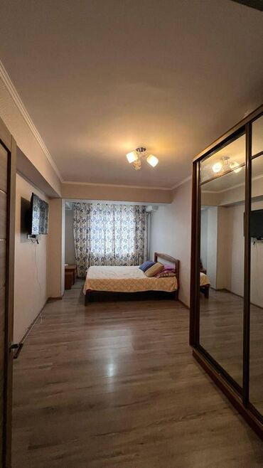1 комнатная квартира в месяц: 1 комната, 47 м²
