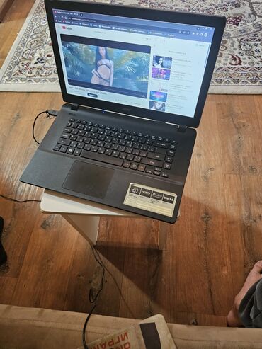 Ноутбуки: Ноутбук, Acer, 4 ГБ ОЗУ, Intel Pentium, 15.6 ", Б/у, Для несложных задач, память HDD + SSD