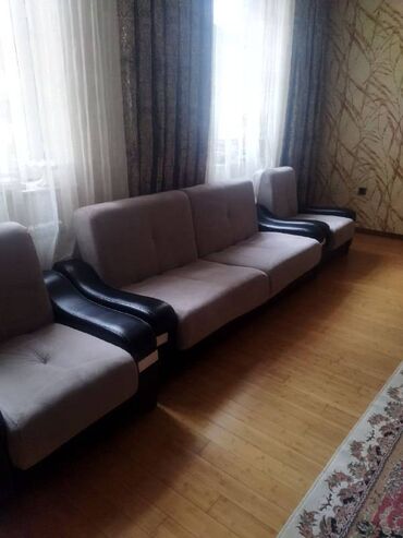 işlənmiş divan satılır: Б/у, Диван, Раскладной