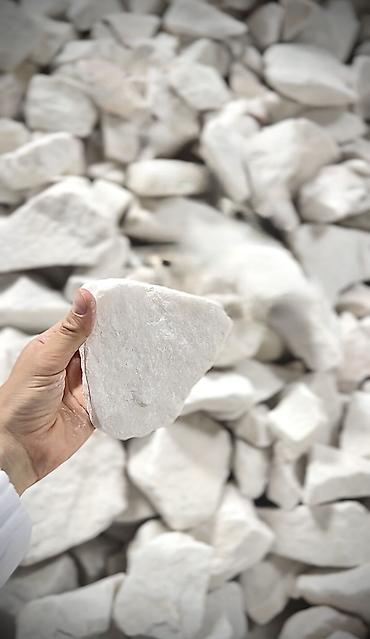 Мраморная крошка: Мраморная крошка, Белый, Для сада, В тоннах — 9