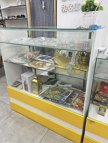 Витрины: Тез арада Дуконго керектуу буюмдар сатылат Кранштейн Стеклаянеый — 3