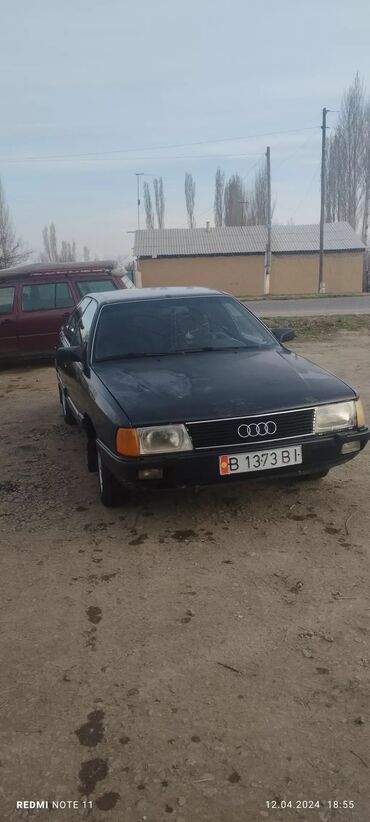 машина в кридит: Audi 100: 1987 г., 2 л, Механика, Бензин, Седан
