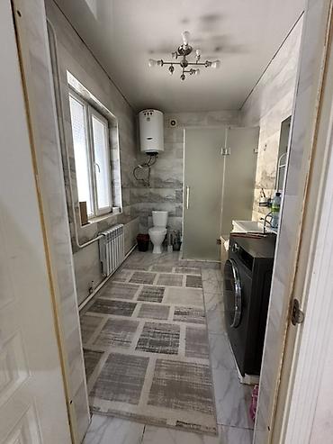 сдается частный дом ак босого: 5 комнат, 100 м², 5 соток, Бишкек, Собственник — 6