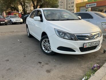 BYD: BYD : 2019 г., 3 л, Автомат, Электромобиль, Седан