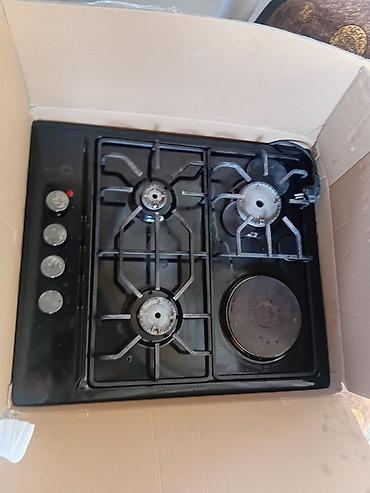 Qarışıq sobaları: Quraşdırılan qaz plitəsi – 3 qaz ocağı + 1 elektrik göz (kombinə) — 1