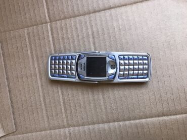 nokia 1209: Nokia 3250, 2 GB, rəng - Göy, Düyməli