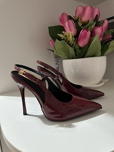 şuba modelleri: Məhsul: Qadın ayaqqabısı – laklı, tünd bordo rəng - Model: stiletto — 1